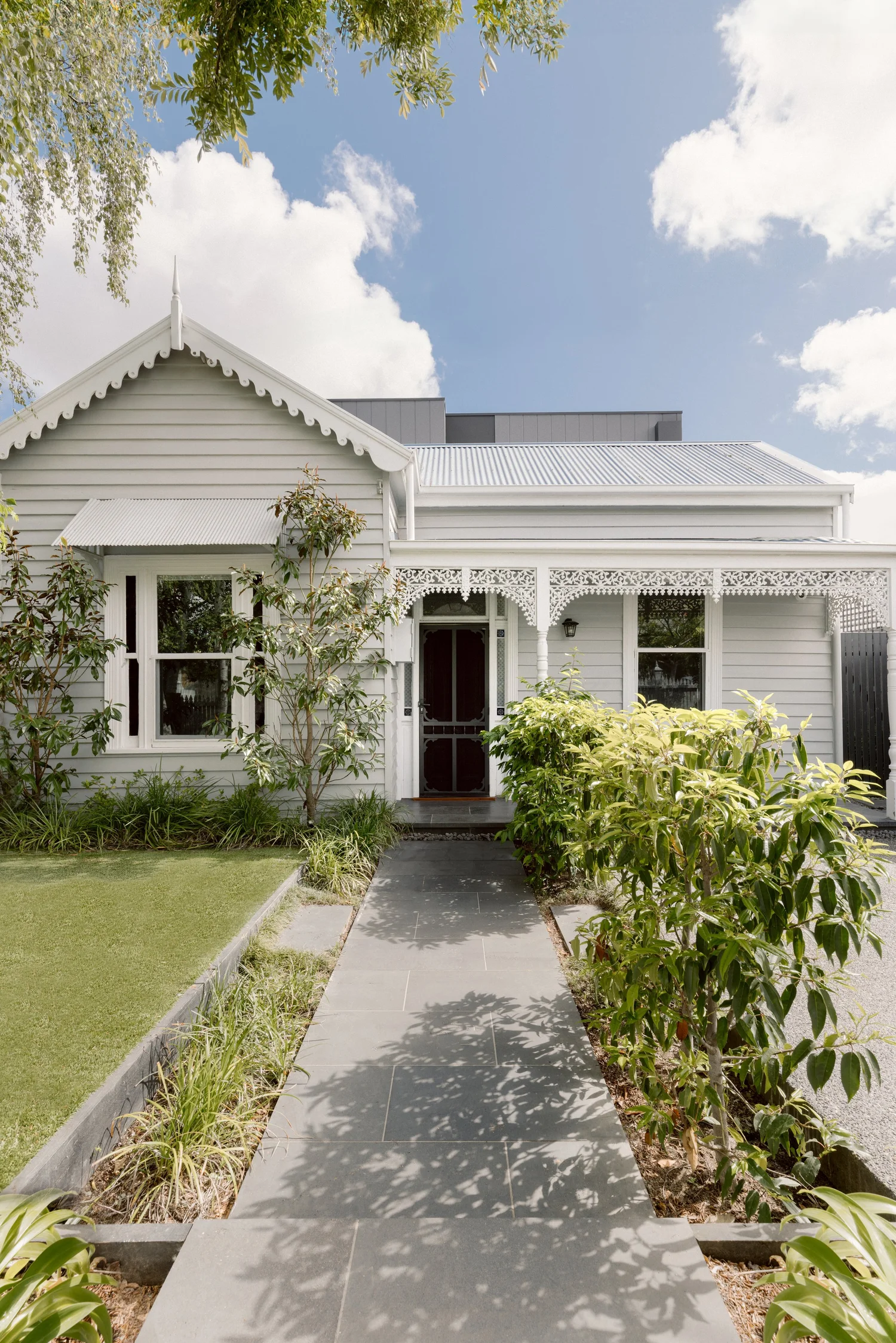 Hawthorn East residence electrical and lighting fit-out